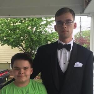 Meet your Posher, Daniel